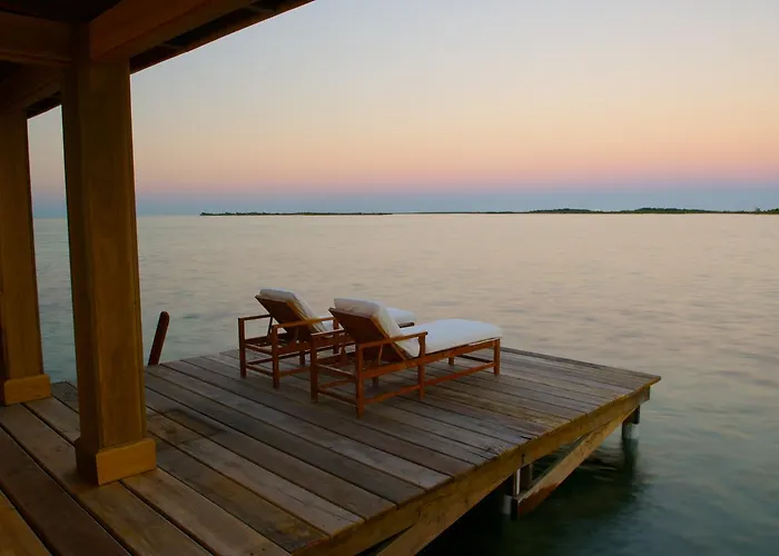 Resort Cayo Espanto 5*