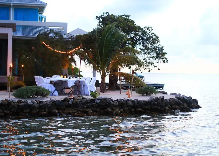 Resort Cayo Espanto 5*
